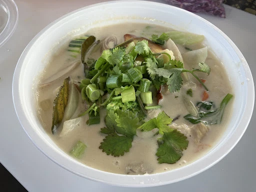 Lava Thai Food photo 2